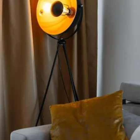 Διαμέρισμα Cozy With French Windows, Mrenicov *