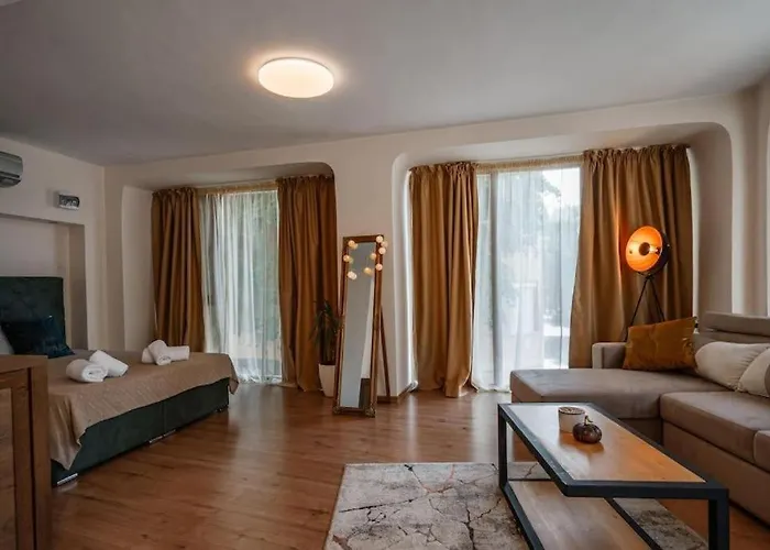 French Windows Studio Top Center Apartamento Plovdiv