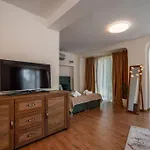 French Windows Center Пловдив