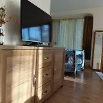 French Windows Center Апартамент *