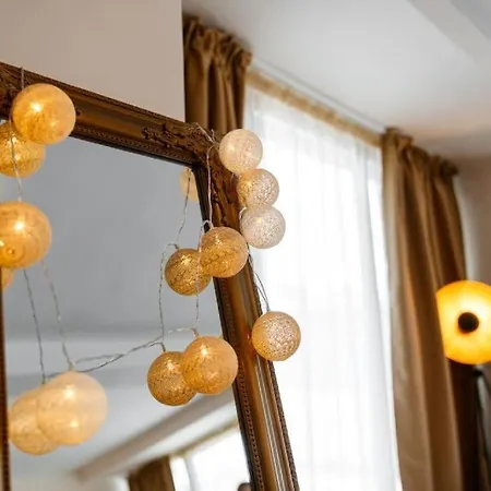 Daire Cozy With French Windows