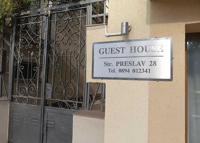 Apartment French Windows Studio Top Center Plovdiv