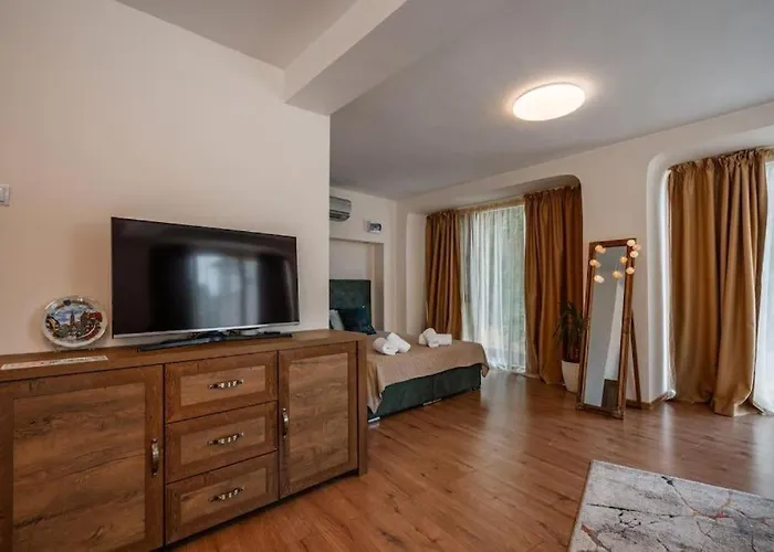 French Windows Center Plovdiv